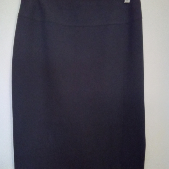 Friction Ladies Zip up Navy  Pencil Skirt - Picture 14 of 14